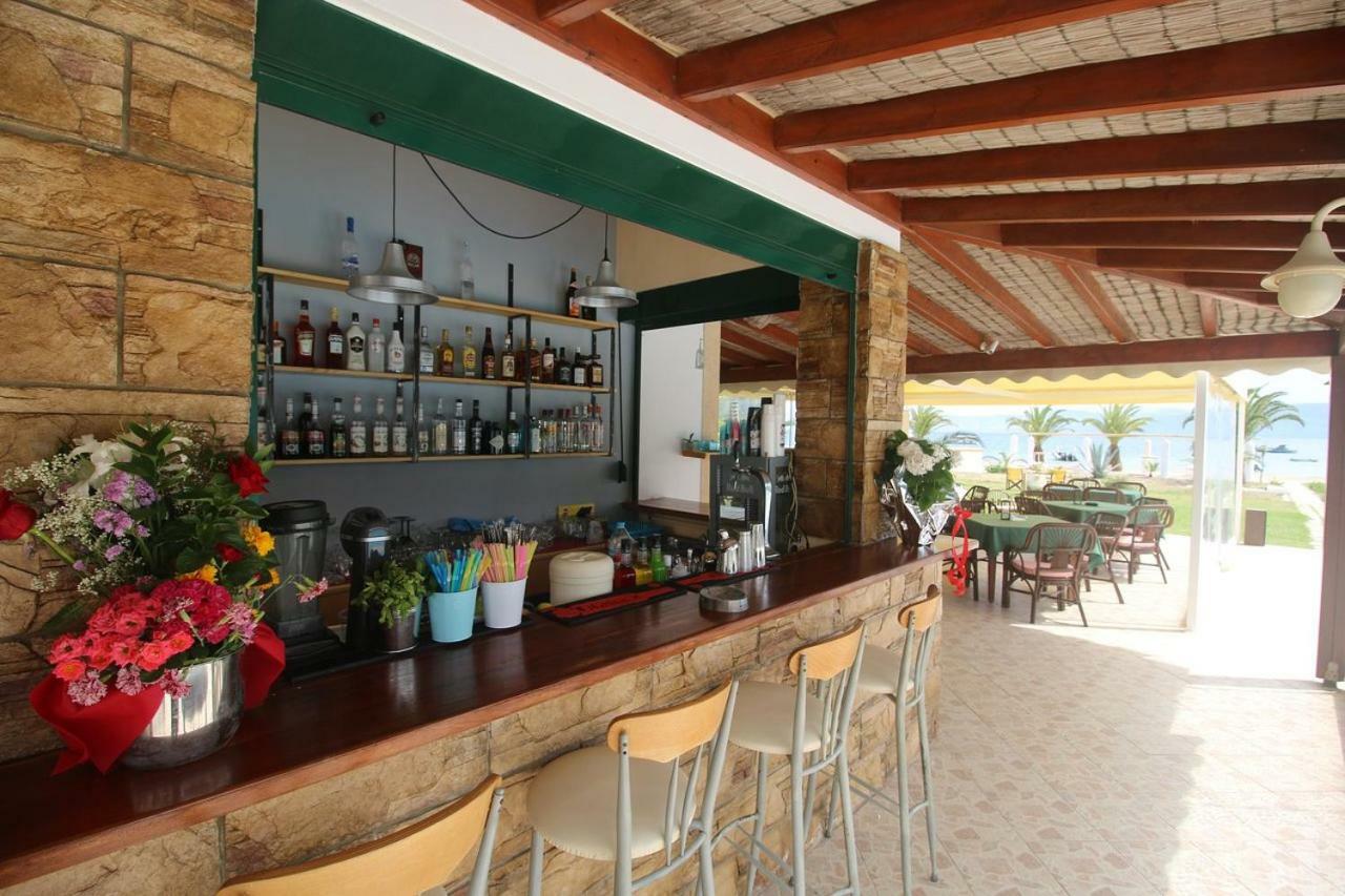 Umbrella Beach Apartments Kavos Exterior photo